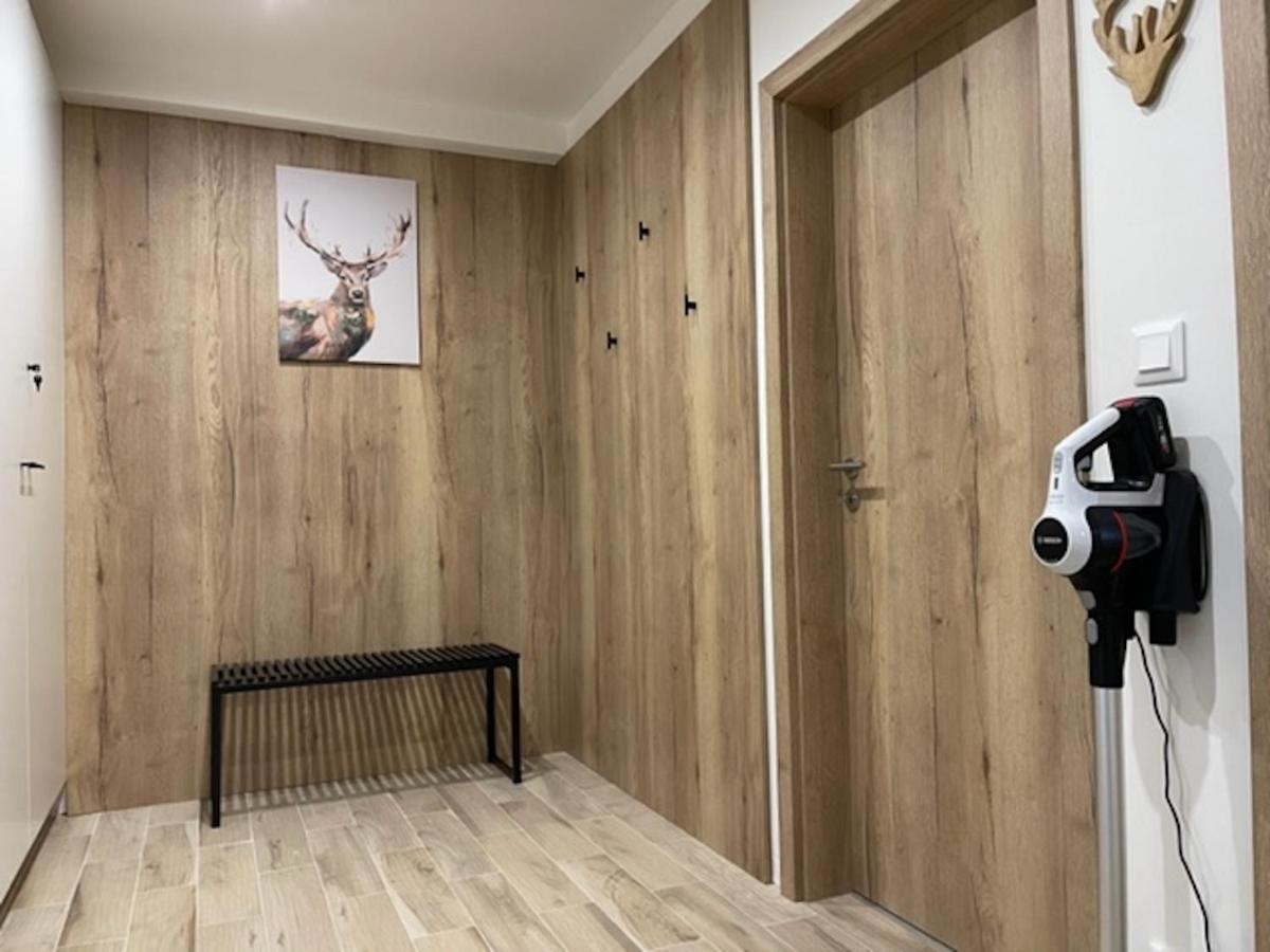 Klinovec Apartments Luxury Loučná pod Klínovcem Екстериор снимка